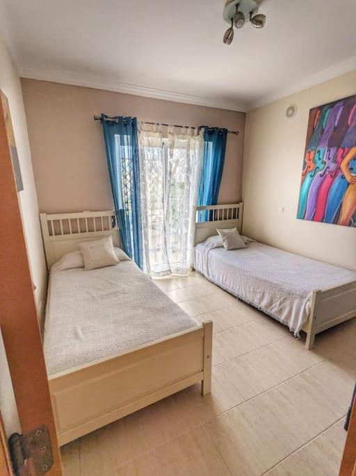 Penthouse With Sea View & Private Terrace Apartman Guia  Kültér fotó